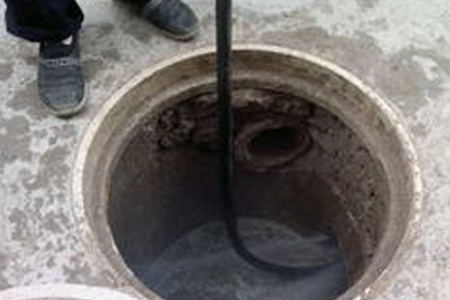 仙游赖店地下水管漏水修理,下水管道堵漏维修,厕所堵了怎么办马桶